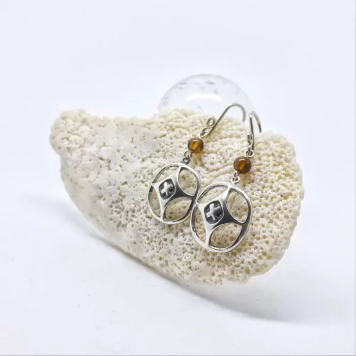 Aretes