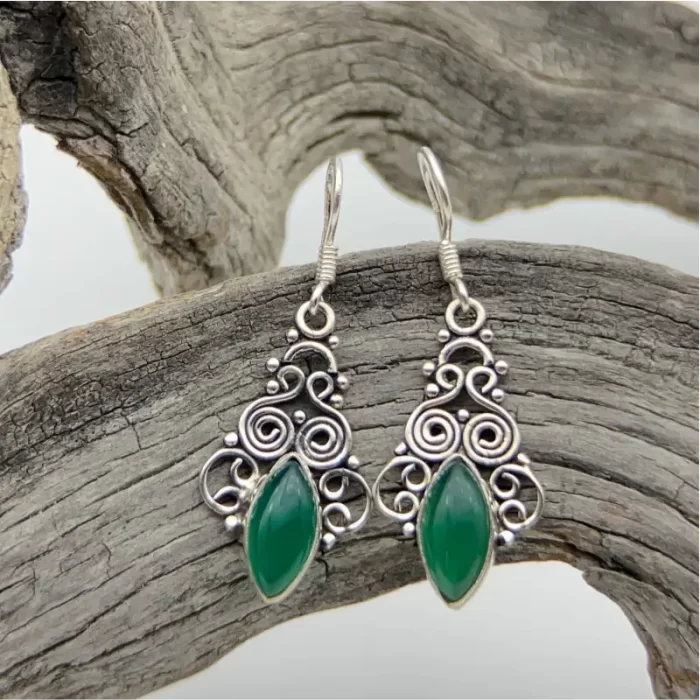Aretes