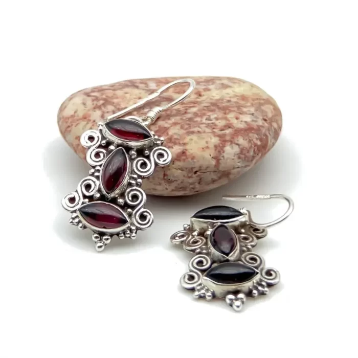 Aretes